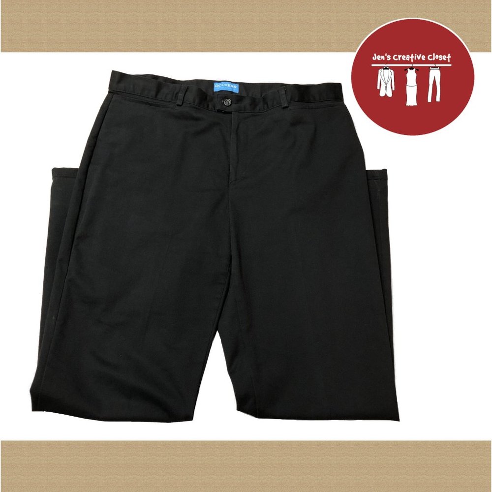 Women's Dockers Pleated Black Dress Pants